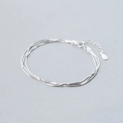 Bracelet fin et élégant en argent 925