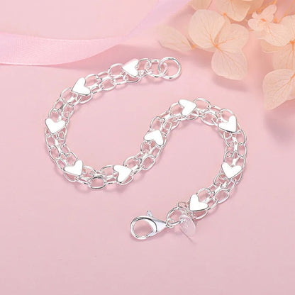 Bracelet en argent 925 en forme de chaîne avec des coeurs