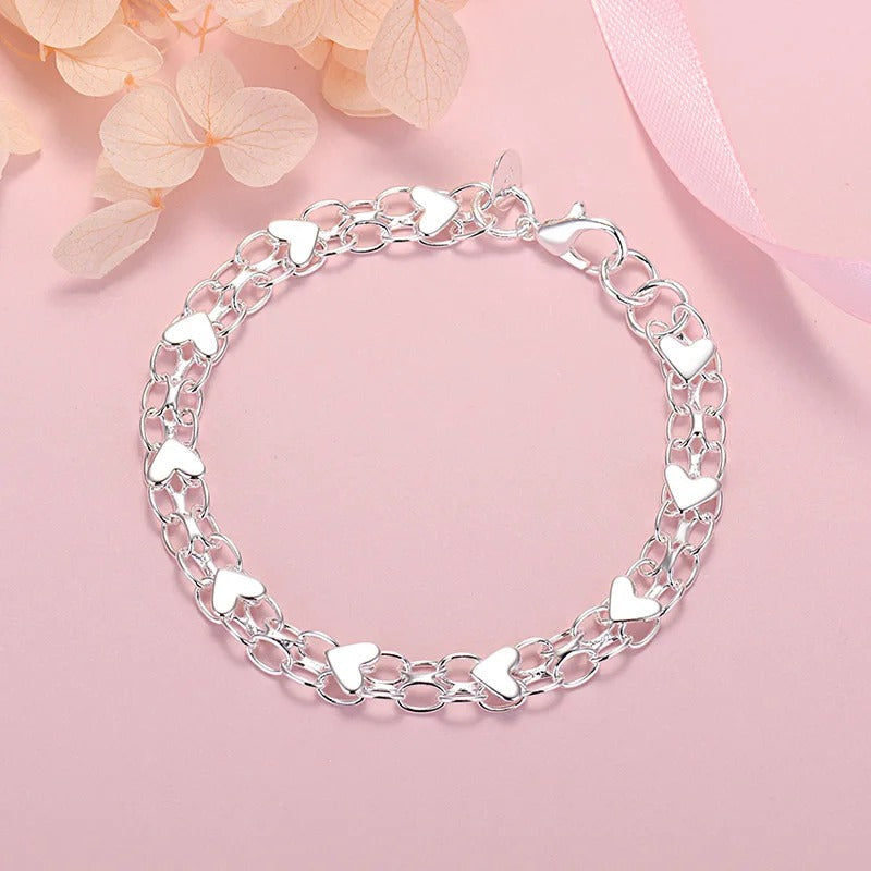 Bracelet en argent 925 en forme de chaîne avec des coeurs