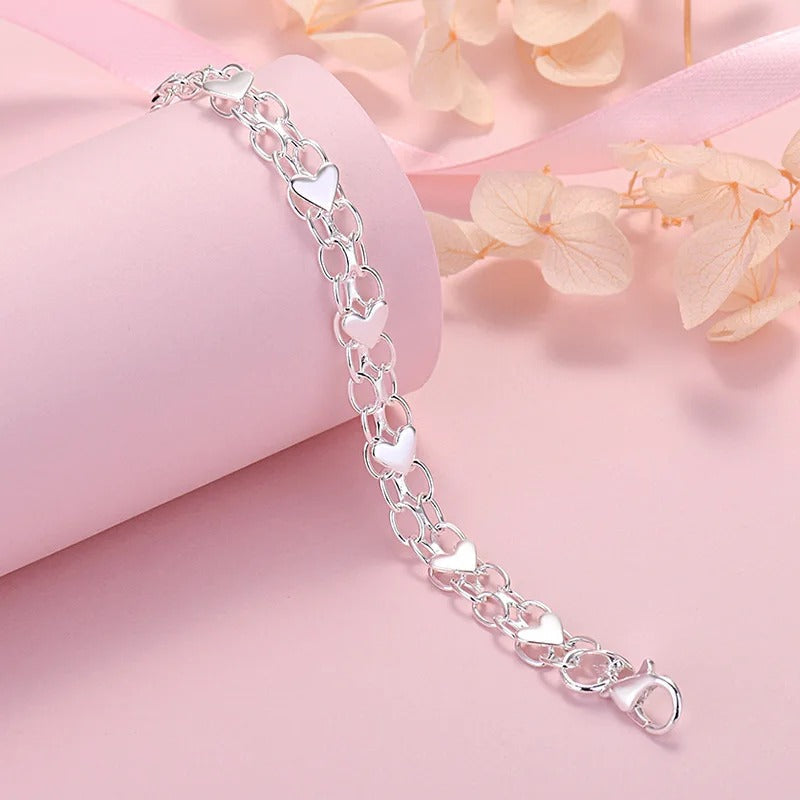 Bracelet en argent 925 en forme de chaîne avec des coeurs